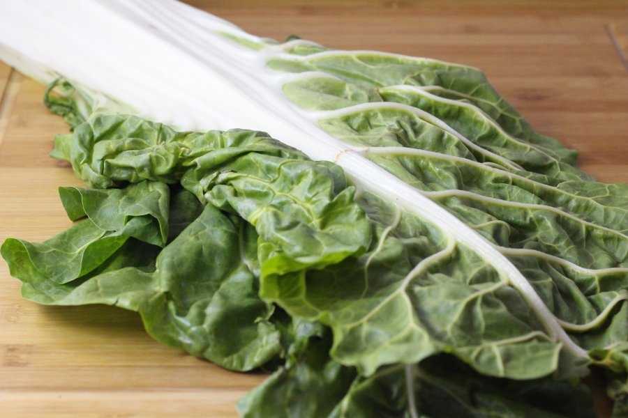 Acelgas frescas – manojo 900 g